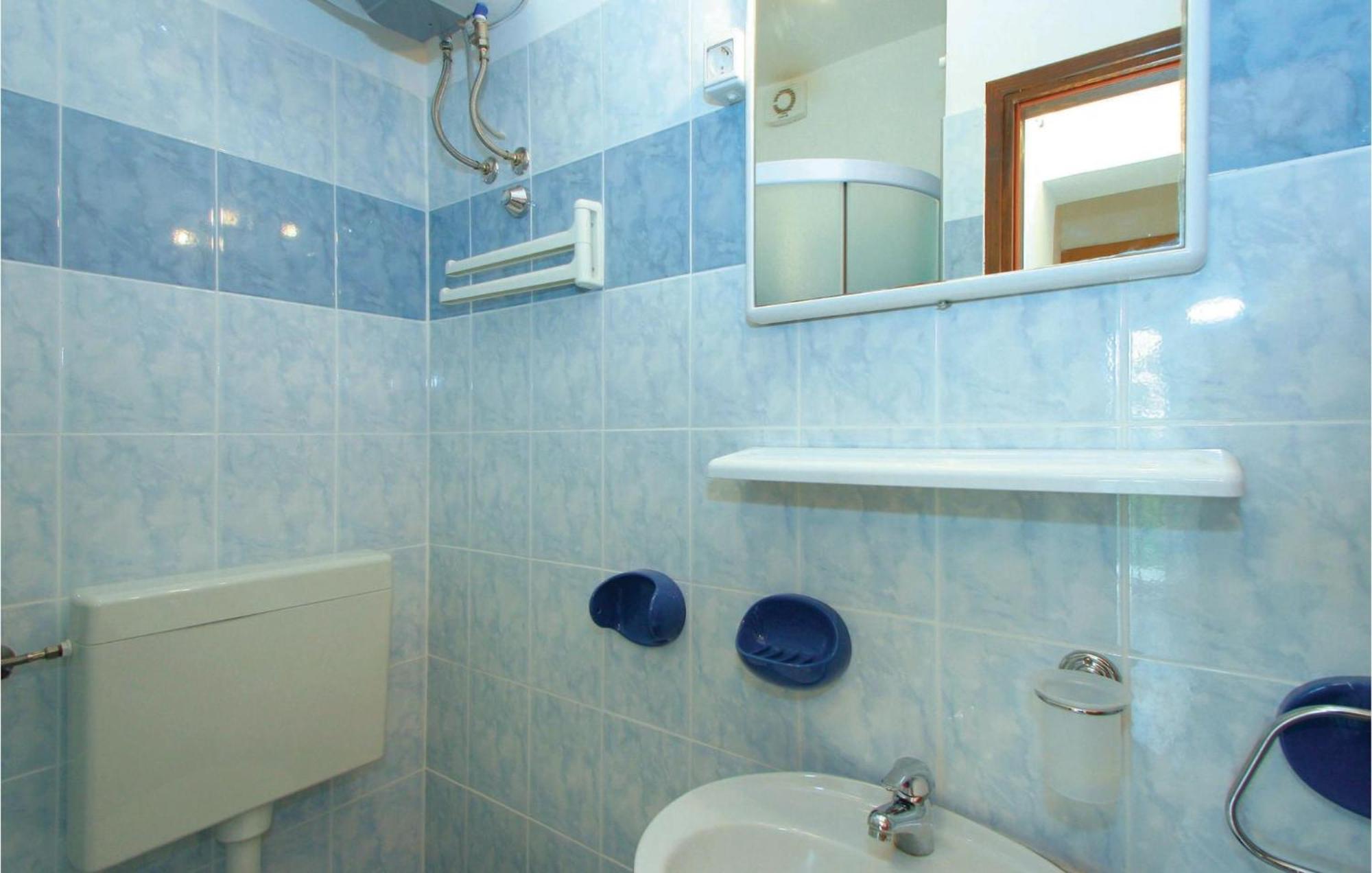 Nice Apartment In Jadranovo With Wifi Kültér fotó
